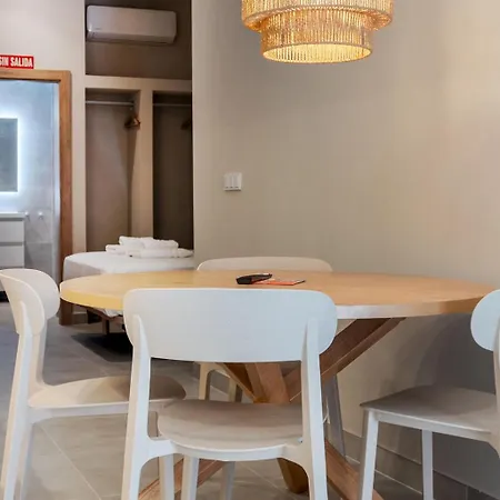 Vlc Host - Molina Del Palau Apartmán *
